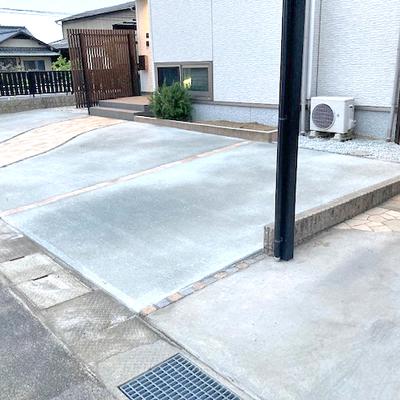 H様邸 ユニソンのレンガ「アルカブリック」を使ったおしゃれなアプローチ H様邸 ユニソンのレンガ「アルカブリック」を使ったおしゃれなアプローチ