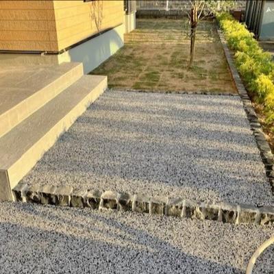 津山市・住宅展示場 芝生のあるスタイリッシュでモダンなエクステリア 津山市・住宅展示場 芝生のあるスタイリッシュでモダンなエクステリア